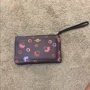 Wristlet